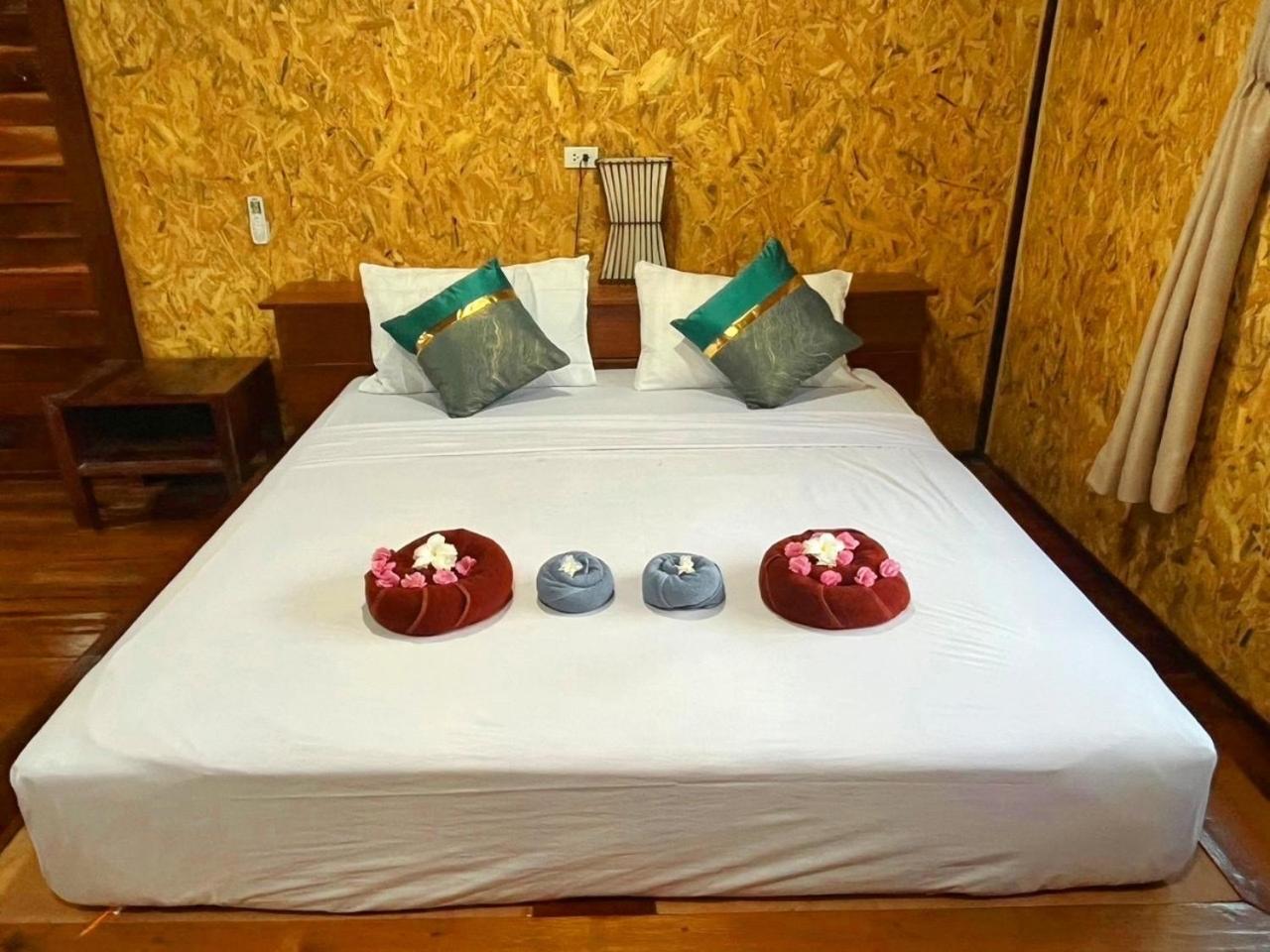 Koh Jum Home Stay 외부 사진